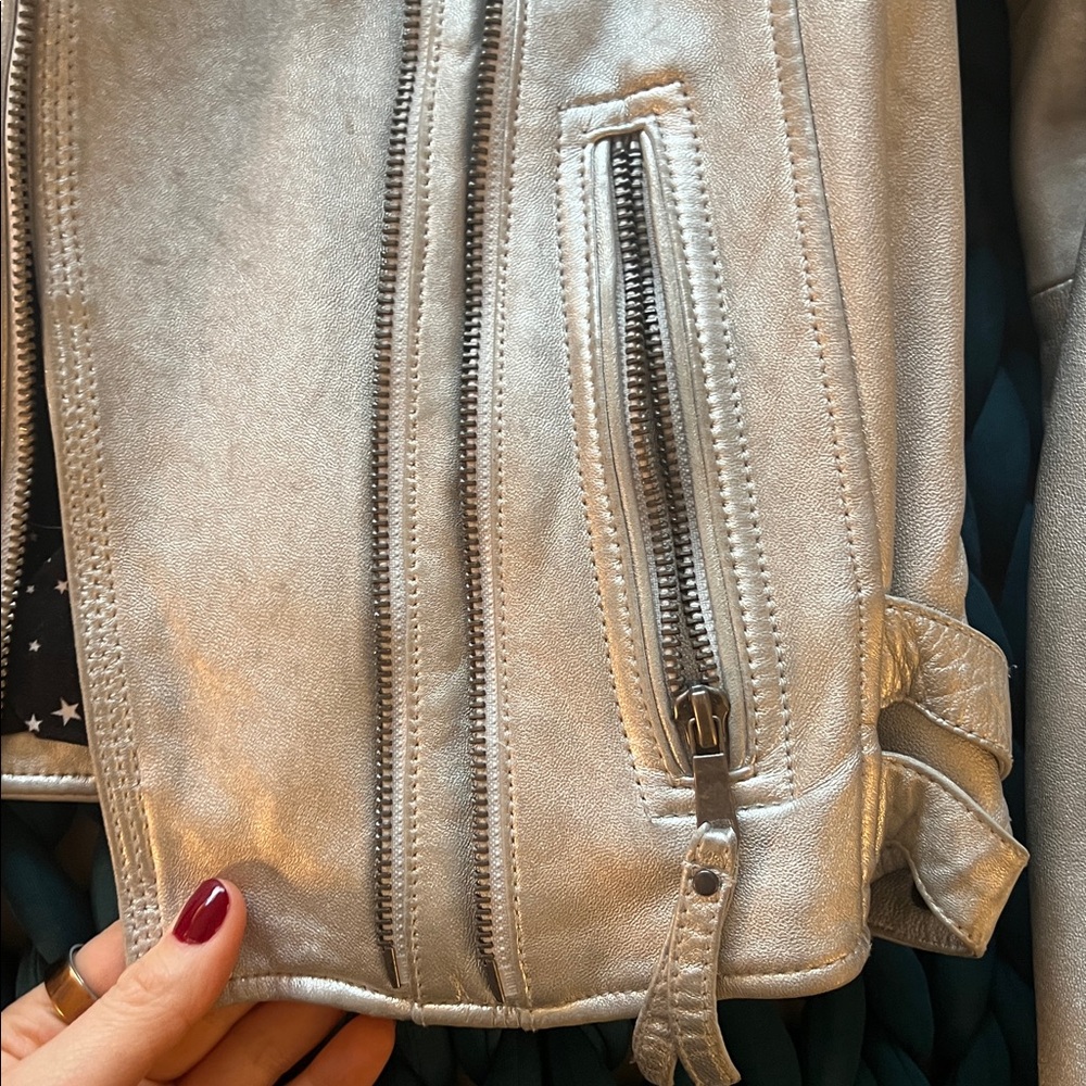 Joie Silver Leather Jacket- SZ Small - Picture 4 of 13